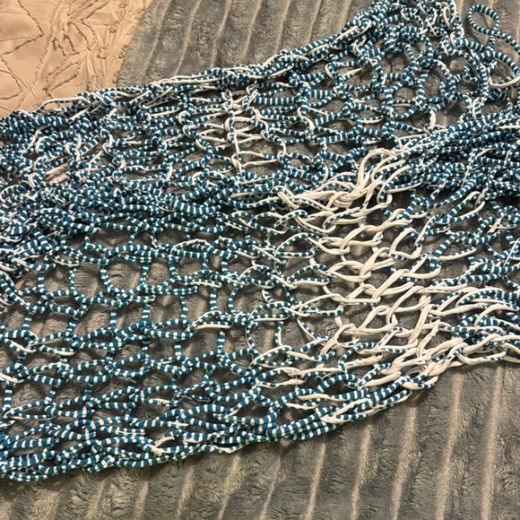 Photograph Props/Layers/Wraps - Picture 2 of 3